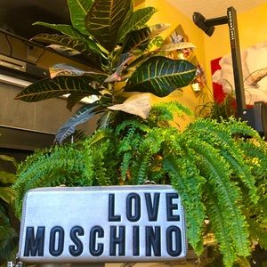 Love Moschino Convertible Bag